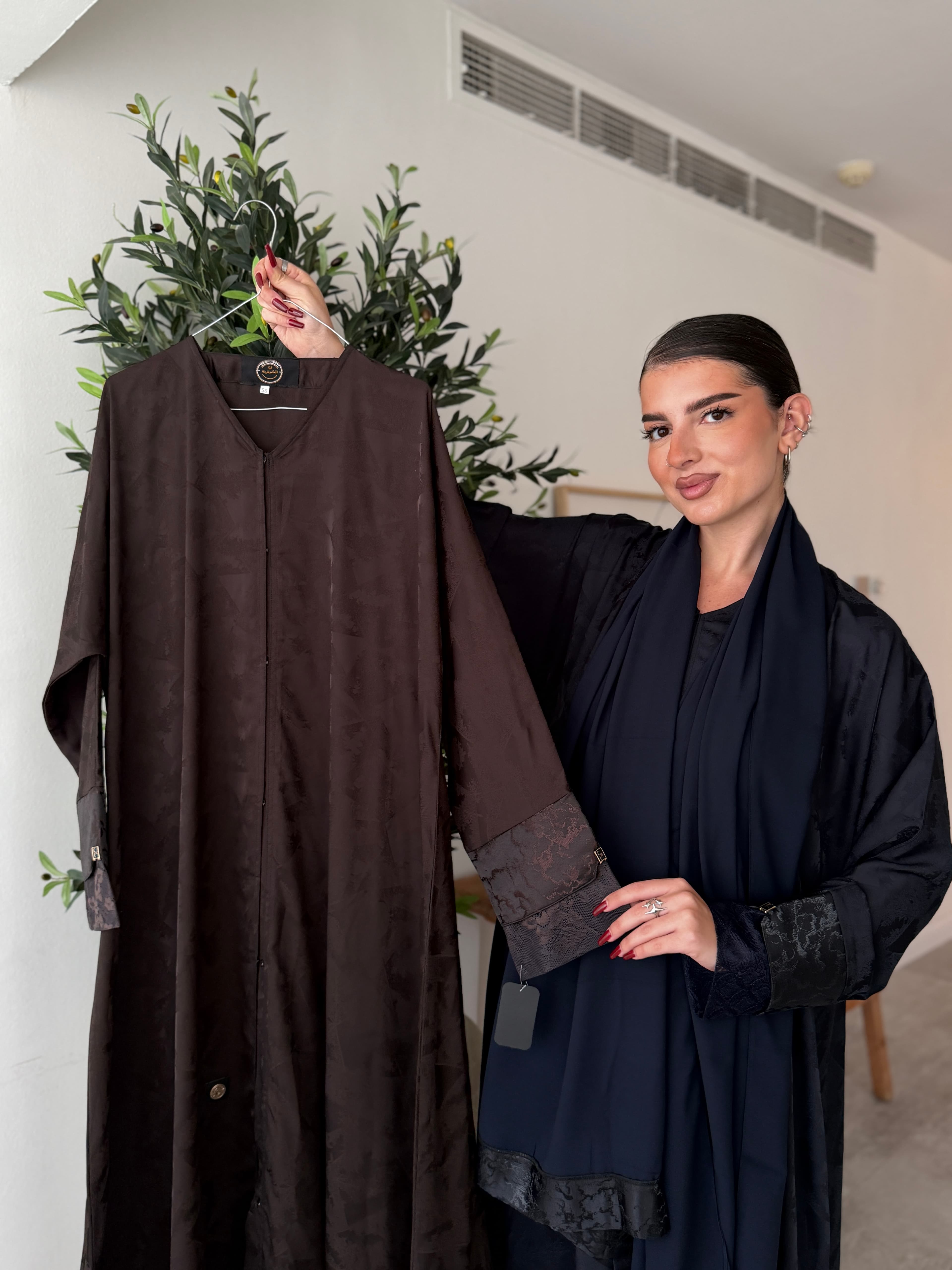 عباية دانتيل ماريا بني